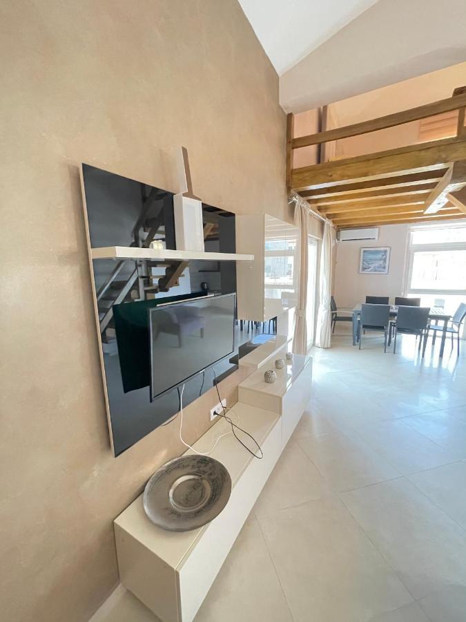 Apartments Harris Ulcinj Buitenkant foto
